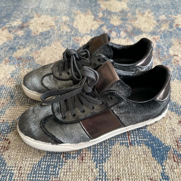 Valentino Grey Metallic Pony Hair Flycrew Sneakers 38 - Picture 1 of 6